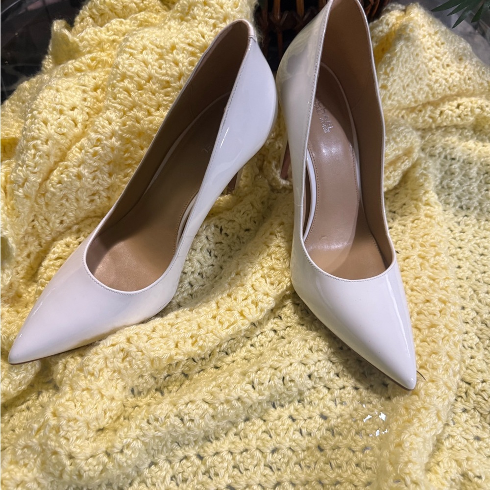 MICHAEL Michael Kors White Women's Heels